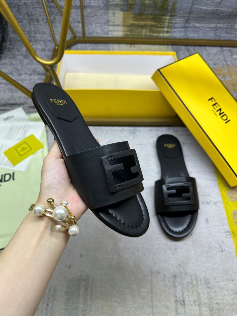 Fendi Slippers